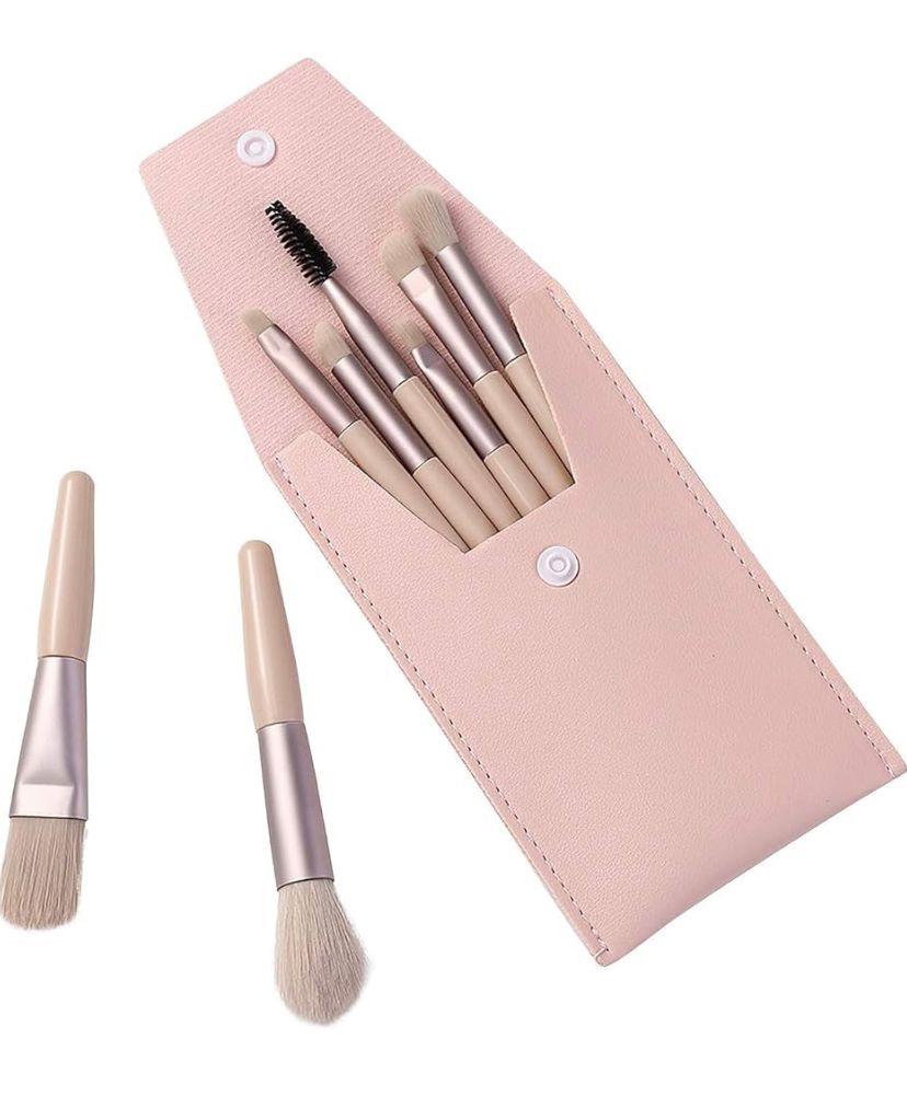 Make up brush storage